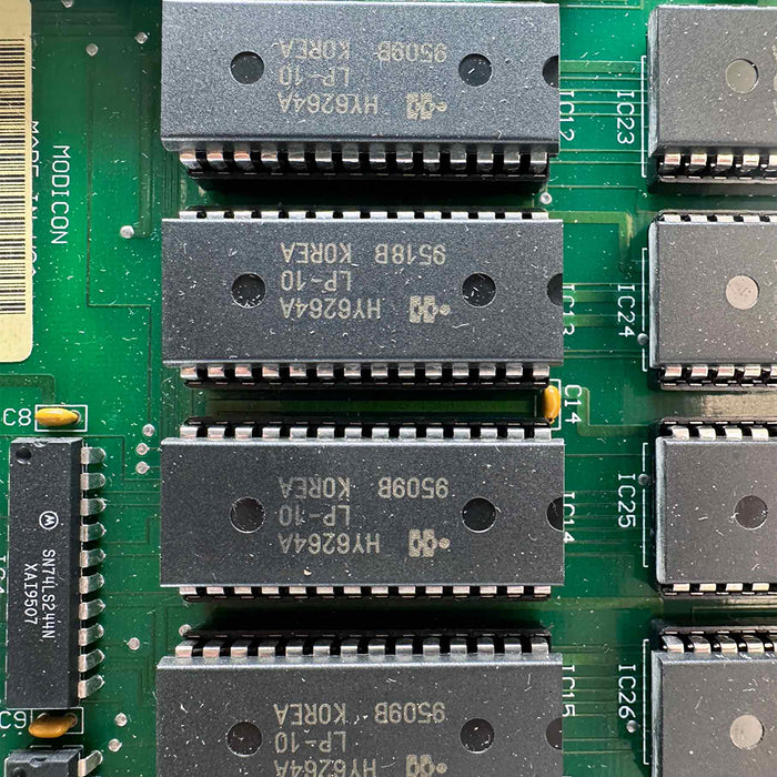 100-318 Modicon 8X48K Compiled Programming Circuit Board